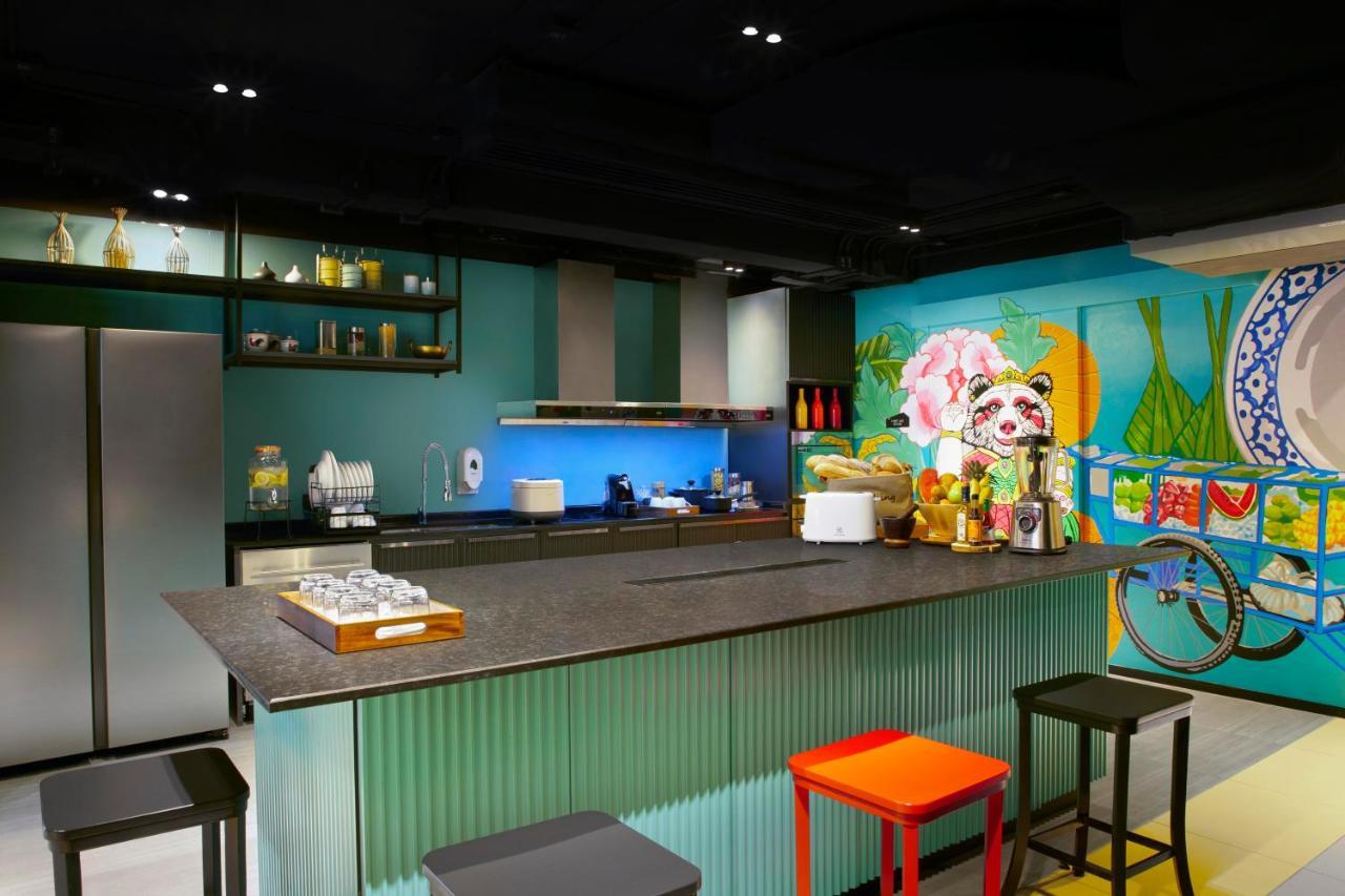 Lyf Sukhumvit 8 Bangkok Otel Dış mekan fotoğraf
