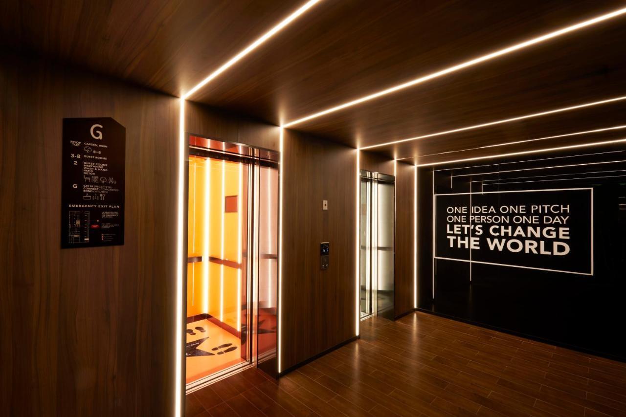 Lyf Sukhumvit 8 Bangkok Otel Dış mekan fotoğraf