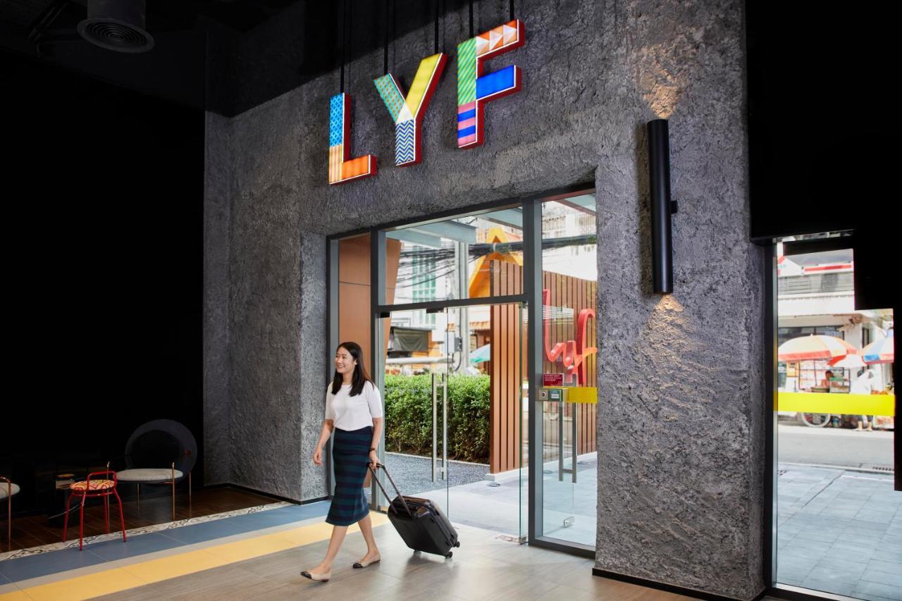 Lyf Sukhumvit 8 Bangkok Otel Dış mekan fotoğraf